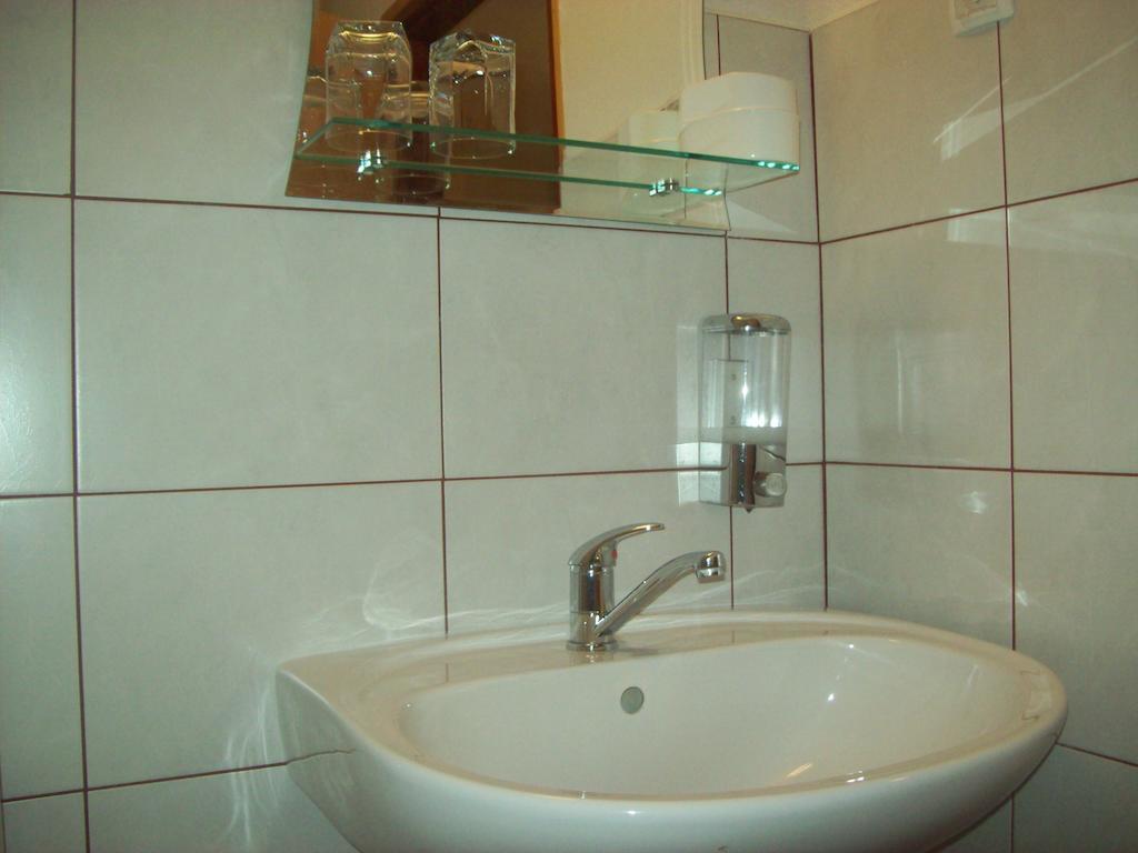 Rooms Vukša Donji Lapac 客房 照片